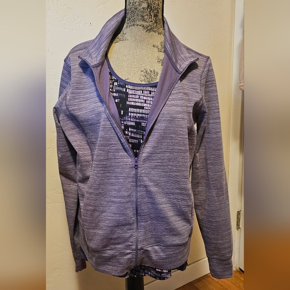 Joe Fresh 4 piece track suit - Picture 9 of 10